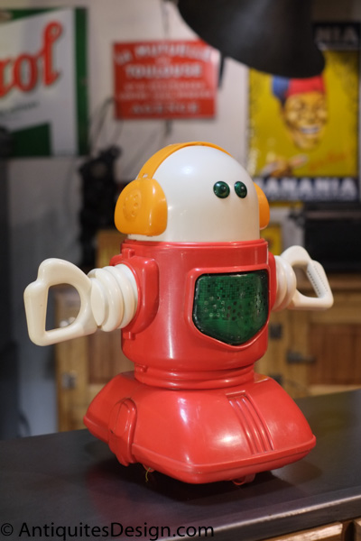 robot jouet annee 1980 